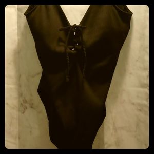 🔥 ((Hollister)) swimsuit